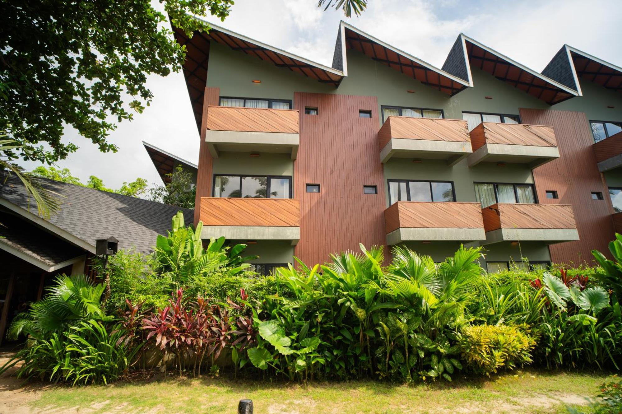Nacpan Beach Resort Managed By H Hospitality Group El Nido Exterior photo